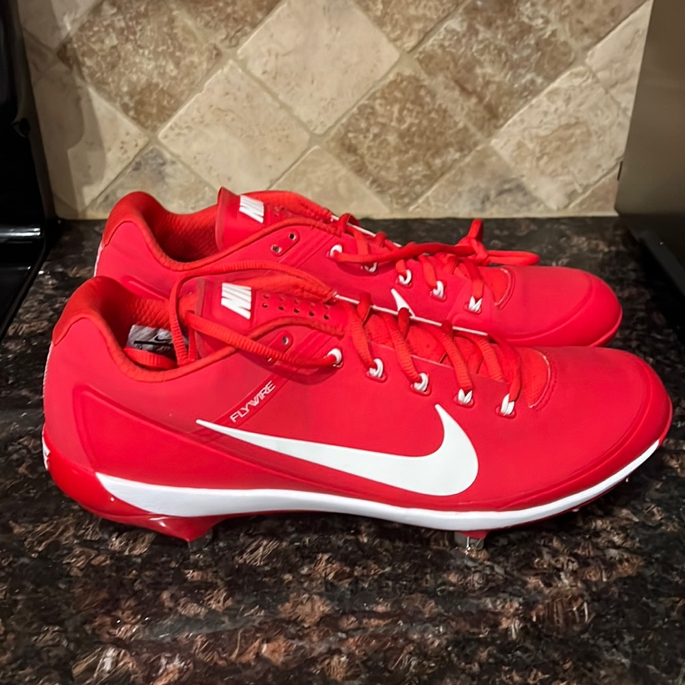 Nike Size 14 Flywire Air Clipper Cleats
